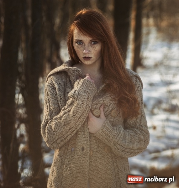 Zdjęcie w galerii na portalu naszraciborz.pl: Z Kuźni Raciborskiej na okładki magazynów! Wywiad z fotomodelką Magdaleną Przybyłą wiadomości z regionu