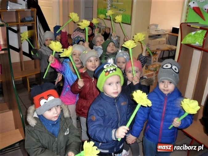 Zdjęcie w galerii na portalu naszraciborz.pl: Ognisty bałwan w Raciborzu-Studziennej  wiadomości z regionu