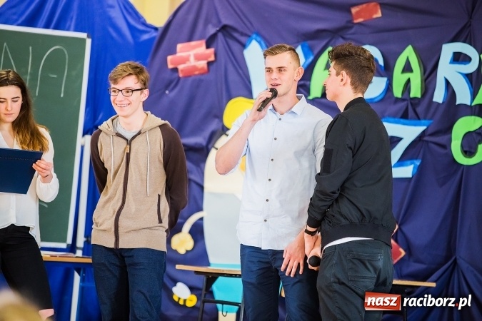 Zdjęcie w galerii na portalu naszraciborz.pl: Powitanie wiosny z Ekonomikiem wiadomości z regionu