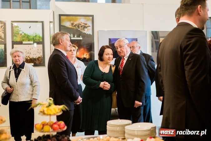 Zdjęcie w galerii na portalu naszraciborz.pl: 800-lecie praw miejskich Raciborza. Uroczysta Sesja Rady Miasta murach Muzeum FOTO wiadomości z regionu
