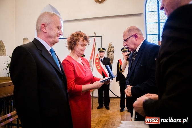 Zdjęcie w galerii na portalu naszraciborz.pl: 800-lecie praw miejskich Raciborza. Uroczysta Sesja Rady Miasta murach Muzeum FOTO wiadomości z regionu