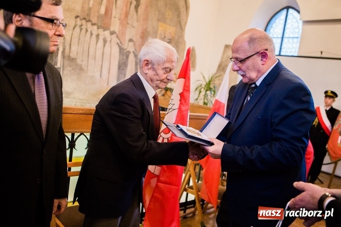 Zdjęcie w galerii na portalu naszraciborz.pl: 800-lecie praw miejskich Raciborza. Uroczysta Sesja Rady Miasta murach Muzeum FOTO wiadomości z regionu