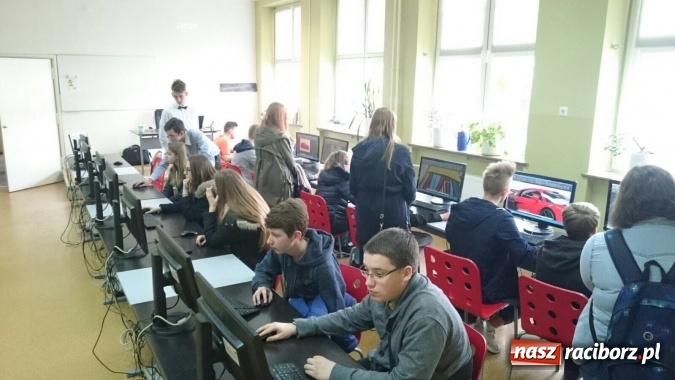 Zdjęcie w galerii na portalu naszraciborz.pl: Pierwszy Dzień Wiosny z CKZiU nr 1 w Raciborzu  wiadomości z regionu