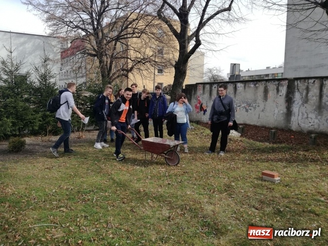 Zdjęcie w galerii na portalu naszraciborz.pl: Pierwszy Dzień Wiosny z CKZiU nr 1 w Raciborzu  wiadomości z regionu