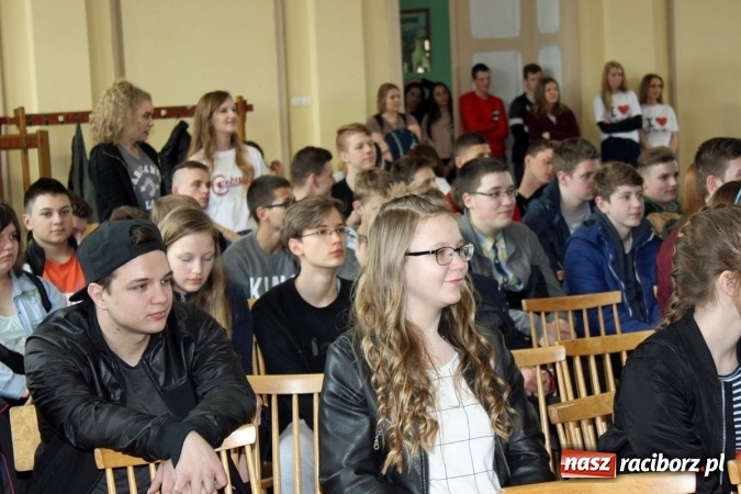 Zdjęcie w galerii na portalu naszraciborz.pl: Pierwszy Dzień Wiosny z CKZiU nr 1 w Raciborzu  wiadomości z regionu