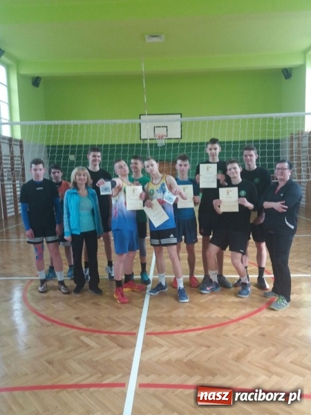 Zdjęcie w galerii na portalu naszraciborz.pl: Pierwszy Dzień Wiosny z CKZiU nr 1 w Raciborzu  wiadomości z regionu