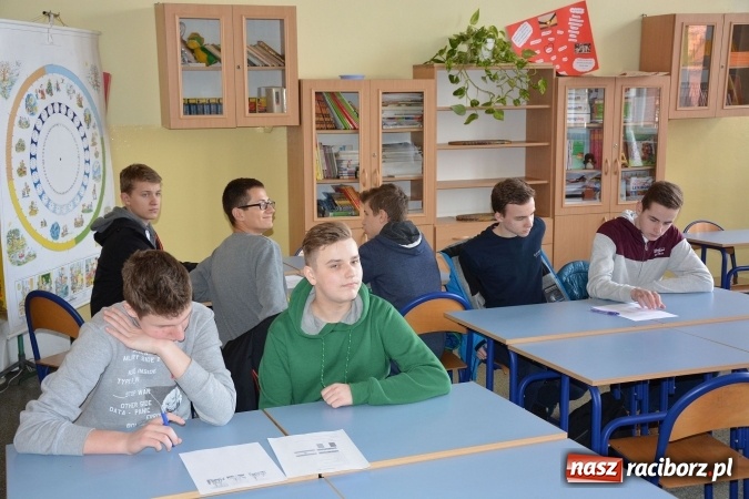 Zdjęcie w galerii na portalu naszraciborz.pl: Pierwszy Dzień Wiosny z CKZiU nr 1 w Raciborzu  wiadomości z regionu