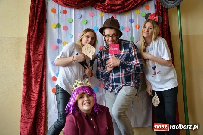 Zdjęcie w galerii na portalu naszraciborz.pl: Pierwszy Dzień Wiosny z CKZiU nr 1 w Raciborzu  wiadomości z regionu