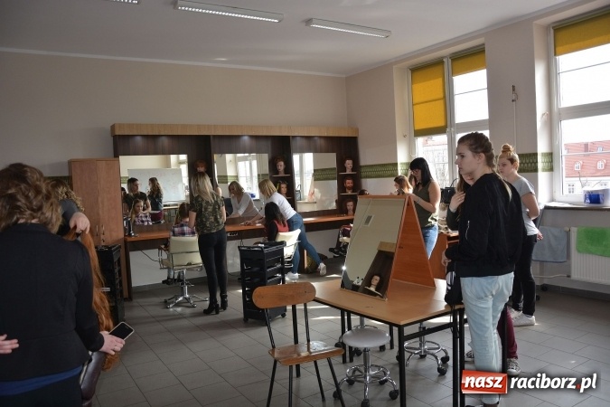 Zdjęcie w galerii na portalu naszraciborz.pl: Pierwszy Dzień Wiosny z CKZiU nr 1 w Raciborzu  wiadomości z regionu