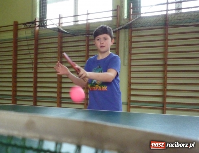 Zdjęcie w galerii na portalu naszraciborz.pl: Wiosenny turniej tenisa stołowego w Tworkowie wiadomości z regionu