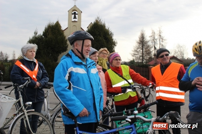 Zdjęcie w galerii na portalu naszraciborz.pl: Studenci UTW z Nędzy aktywnie powitali wiosnę  wiadomości z regionu