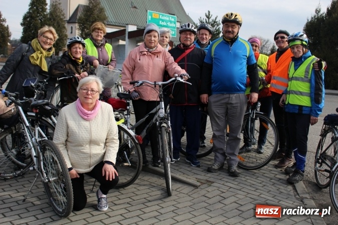 Zdjęcie w galerii na portalu naszraciborz.pl: Studenci UTW z Nędzy aktywnie powitali wiosnę  wiadomości z regionu