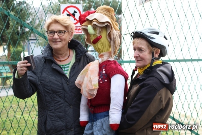 Zdjęcie w galerii na portalu naszraciborz.pl: Studenci UTW z Nędzy aktywnie powitali wiosnę  wiadomości z regionu