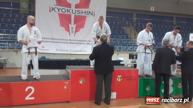 Zdjęcie w galerii na portalu naszraciborz.pl: Kolejne medale raciborskich karateków wiadomości z regionu