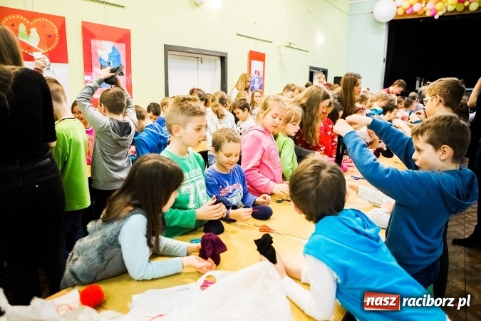 Zdjęcie w galerii na portalu naszraciborz.pl: Wiosenne Warsztaty Plastyczne w Młodzieżowym Domu Kultury wiadomości z regionu