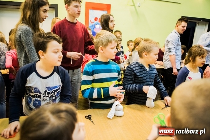 Zdjęcie w galerii na portalu naszraciborz.pl: Wiosenne Warsztaty Plastyczne w Młodzieżowym Domu Kultury wiadomości z regionu