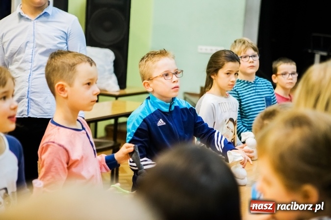 Zdjęcie w galerii na portalu naszraciborz.pl: Wiosenne Warsztaty Plastyczne w Młodzieżowym Domu Kultury wiadomości z regionu