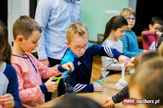 Zdjęcie w galerii na portalu naszraciborz.pl: Wiosenne Warsztaty Plastyczne w Młodzieżowym Domu Kultury wiadomości z regionu