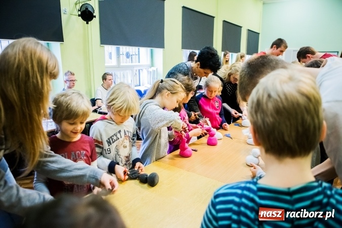 Zdjęcie w galerii na portalu naszraciborz.pl: Wiosenne Warsztaty Plastyczne w Młodzieżowym Domu Kultury wiadomości z regionu