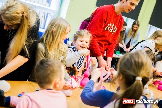 Zdjęcie w galerii na portalu naszraciborz.pl: Wiosenne Warsztaty Plastyczne w Młodzieżowym Domu Kultury wiadomości z regionu