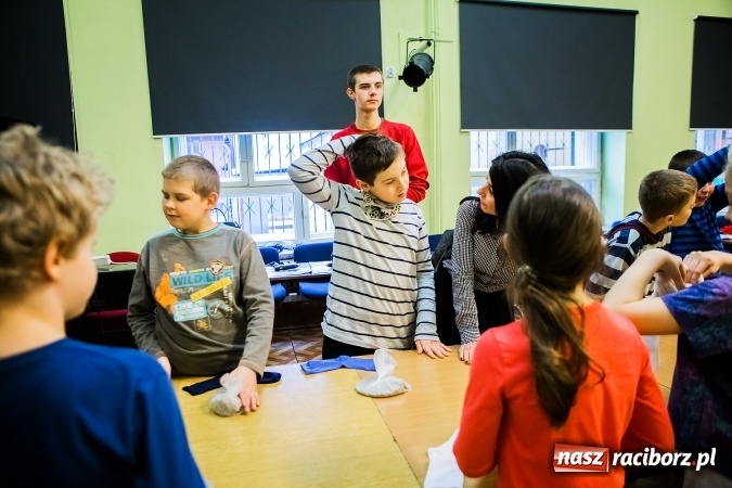 Zdjęcie w galerii na portalu naszraciborz.pl: Wiosenne Warsztaty Plastyczne w Młodzieżowym Domu Kultury wiadomości z regionu