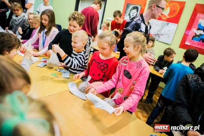 Zdjęcie w galerii na portalu naszraciborz.pl: Wiosenne Warsztaty Plastyczne w Młodzieżowym Domu Kultury wiadomości z regionu