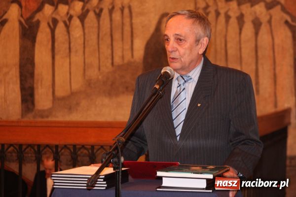 Zdjęcie w galerii na portalu naszraciborz.pl: Wieczór Polski w Muzeum wiadomości z regionu