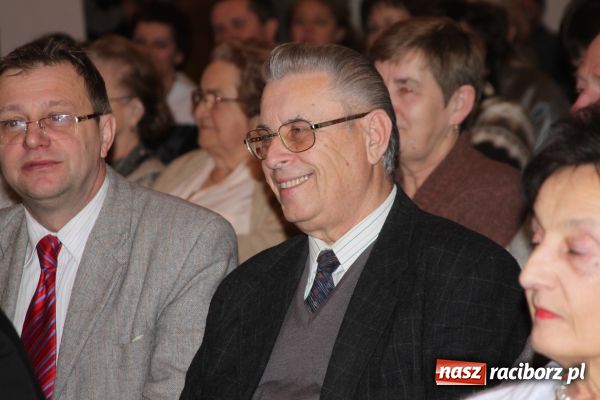 Zdjęcie w galerii na portalu naszraciborz.pl: Wieczór Polski w Muzeum wiadomości z regionu