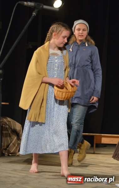 Zdjęcie w galerii na portalu naszraciborz.pl: Wieczór Polski w Domu Kultury Strzecha  wiadomości z regionu