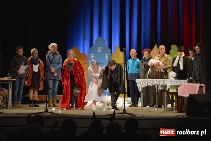 Zdjęcie w galerii na portalu naszraciborz.pl: Wieczór Polski w Domu Kultury Strzecha  wiadomości z regionu