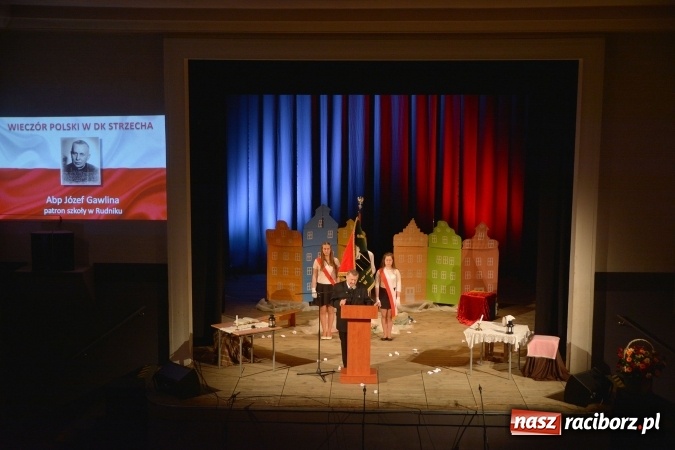 Zdjęcie w galerii na portalu naszraciborz.pl: Wieczór Polski w Domu Kultury Strzecha  wiadomości z regionu