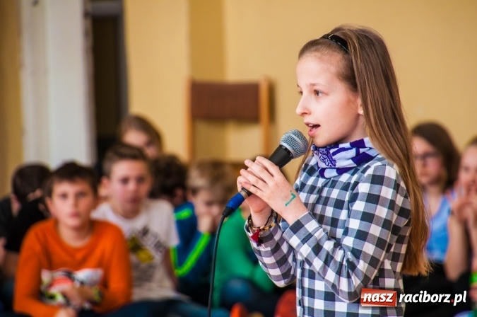 Zdjęcie w galerii na portalu naszraciborz.pl: Mój Talent! Konkurs talentów na przywitanie wiosny w SP18 wiadomości z regionu