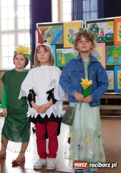 Zdjęcie w galerii na portalu naszraciborz.pl: Ile zer ma milion? Szkoła Podstawowa nr 4 wita wiosnę  wiadomości z regionu