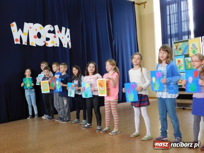 Zdjęcie w galerii na portalu naszraciborz.pl: Ile zer ma milion? Szkoła Podstawowa nr 4 wita wiosnę  wiadomości z regionu