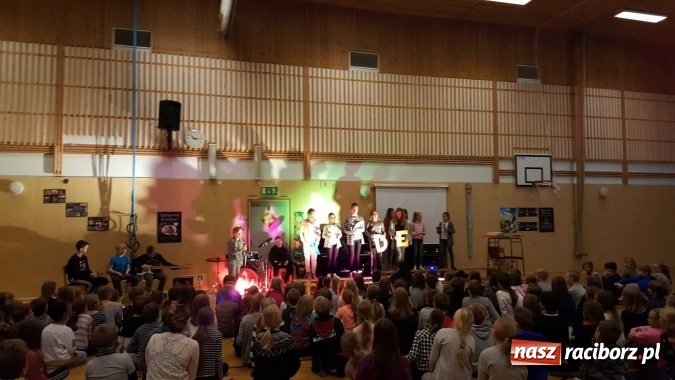 Zdjęcie w galerii na portalu naszraciborz.pl: Nauczyciele z tworkowskiej szkoły z wizytą w fińskim Rovaniemi w ramach projektu Erasmus+ wiadomości z regionu