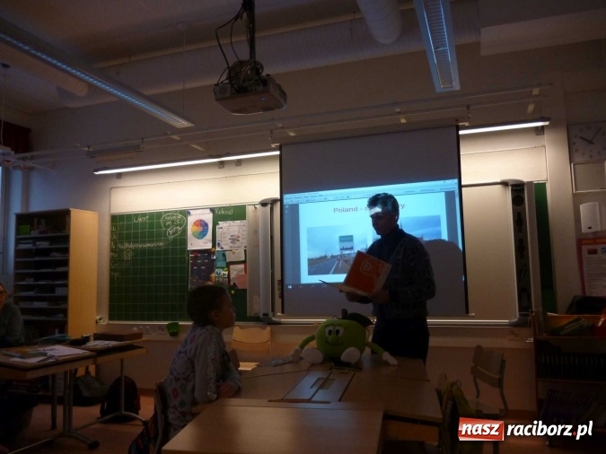 Zdjęcie w galerii na portalu naszraciborz.pl: Nauczyciele z tworkowskiej szkoły z wizytą w fińskim Rovaniemi w ramach projektu Erasmus+ wiadomości z regionu