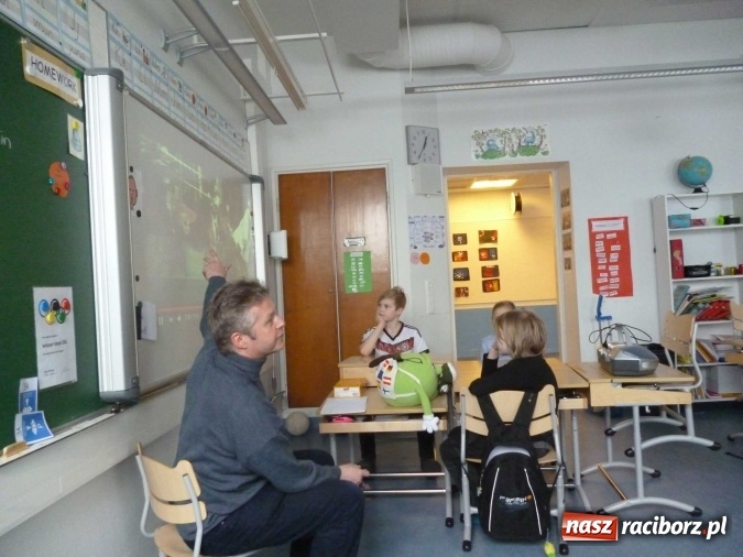 Zdjęcie w galerii na portalu naszraciborz.pl: Nauczyciele z tworkowskiej szkoły z wizytą w fińskim Rovaniemi w ramach projektu Erasmus+ wiadomości z regionu