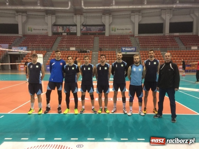 Zdjęcie w galerii na portalu naszraciborz.pl: Siatkarze raciborskiej PWSZ brązowymi medalistami Akademickich Mistrzostw Śląska wiadomości z regionu