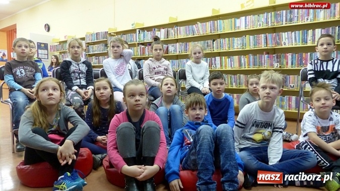 Zdjęcie w galerii na portalu naszraciborz.pl: Światowy Dzień Wody w raciborskiej bibliotece wiadomości z regionu