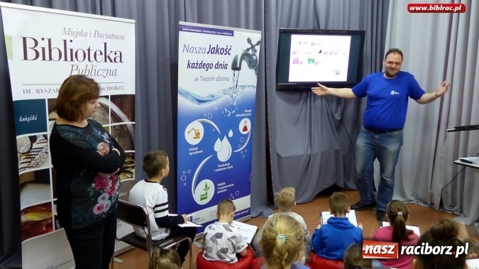 Zdjęcie w galerii na portalu naszraciborz.pl: Światowy Dzień Wody w raciborskiej bibliotece wiadomości z regionu