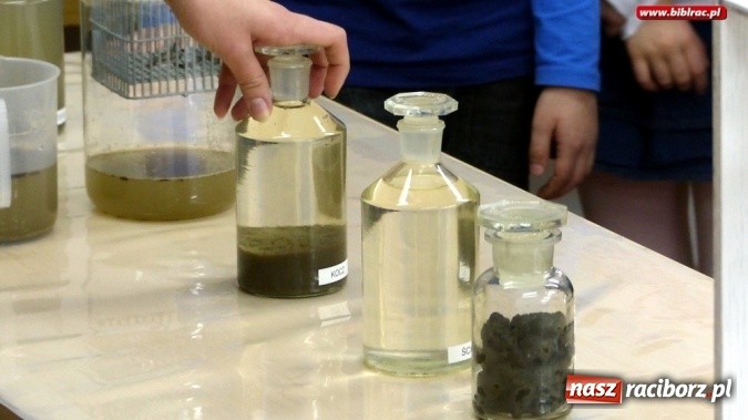 Zdjęcie w galerii na portalu naszraciborz.pl: Światowy Dzień Wody w raciborskiej bibliotece wiadomości z regionu