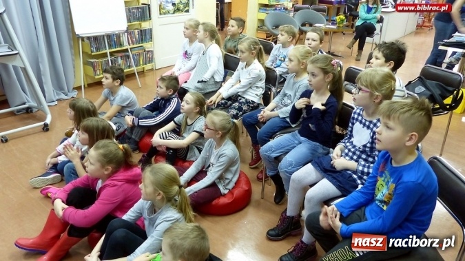 Zdjęcie w galerii na portalu naszraciborz.pl: Światowy Dzień Wody w raciborskiej bibliotece wiadomości z regionu