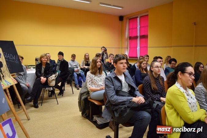 Zdjęcie w galerii na portalu naszraciborz.pl: Mądre głowy w CKZiU nr 1. Najlepsza Natalia Puczek i Gimnazjum nr 1 wiadomości z regionu