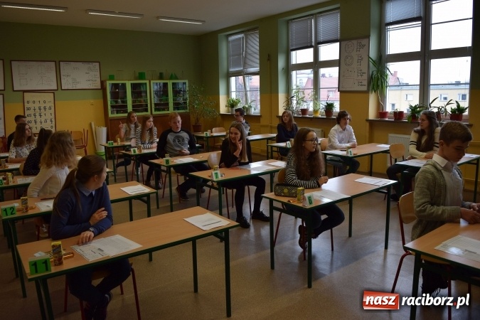 Zdjęcie w galerii na portalu naszraciborz.pl: Mądre głowy w CKZiU nr 1. Najlepsza Natalia Puczek i Gimnazjum nr 1 wiadomości z regionu