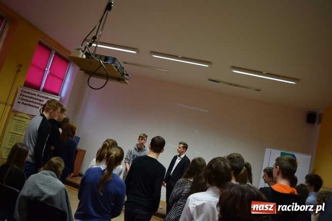 Zdjęcie w galerii na portalu naszraciborz.pl: Mądre głowy w CKZiU nr 1. Najlepsza Natalia Puczek i Gimnazjum nr 1 wiadomości z regionu