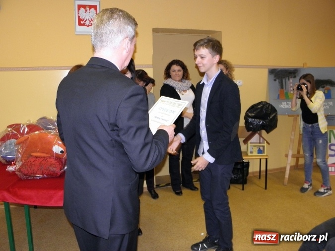 Zdjęcie w galerii na portalu naszraciborz.pl: Mądre głowy w CKZiU nr 1. Najlepsza Natalia Puczek i Gimnazjum nr 1 wiadomości z regionu