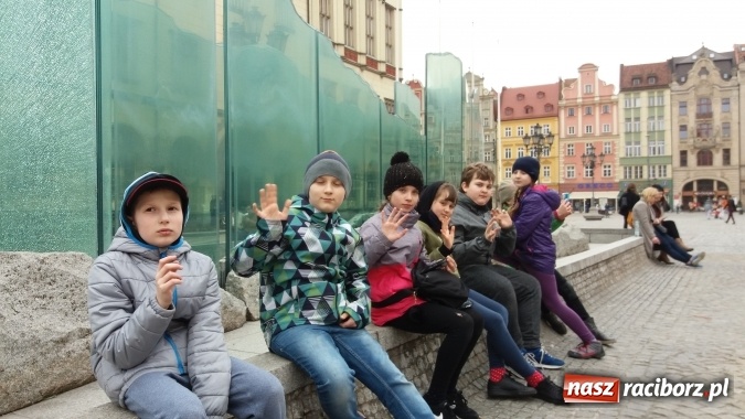 Zdjęcie w galerii na portalu naszraciborz.pl: Dobry wynik Sercomaniaków z SP 1 wśród kreatywnych z całego świata w projekcie Destination Imagination  wiadomości z regionu