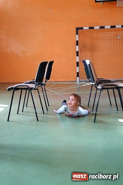 Zdjęcie w galerii na portalu naszraciborz.pl: Mała Strzecha z RCK na warsztatach tanecznych wiadomości z regionu