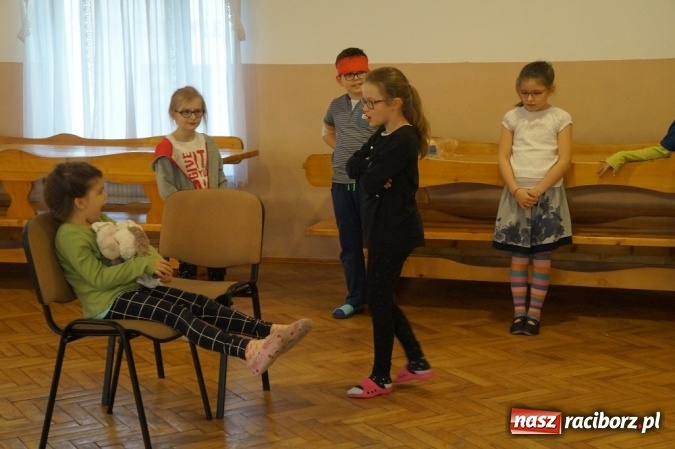 Zdjęcie w galerii na portalu naszraciborz.pl: Mała Strzecha z RCK na warsztatach tanecznych wiadomości z regionu