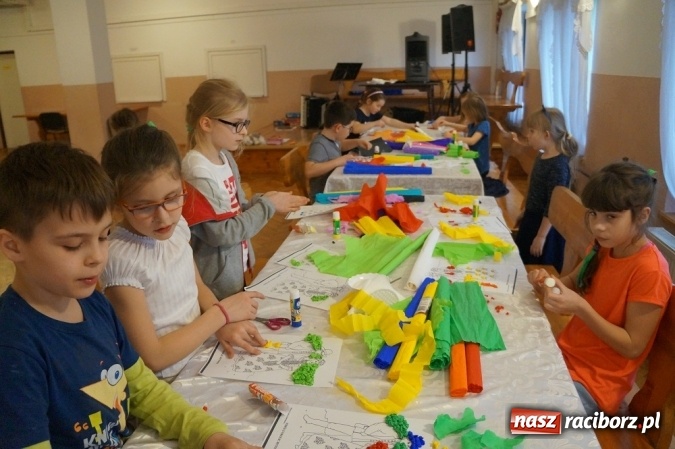 Zdjęcie w galerii na portalu naszraciborz.pl: Mała Strzecha z RCK na warsztatach tanecznych wiadomości z regionu